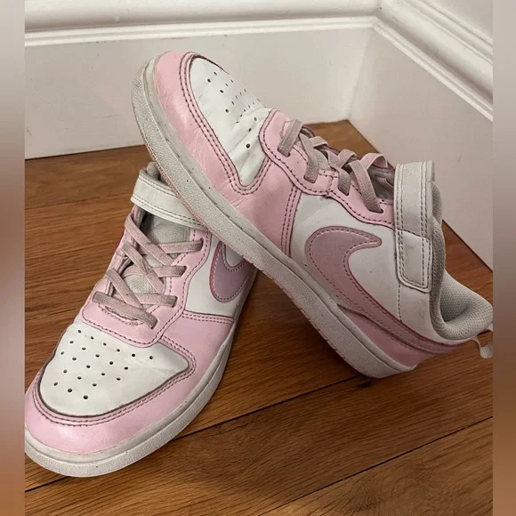 NIKE Pink Court Borough Low Sneakers - Picture 6 of 9